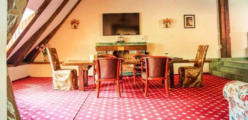 The Attic Apartment *